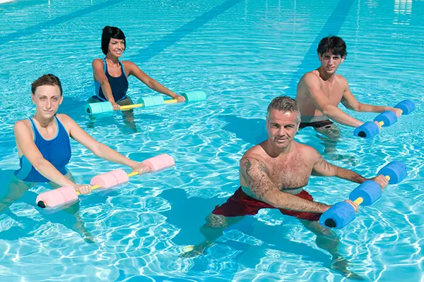 L’aquagym entre douceur et tonicité