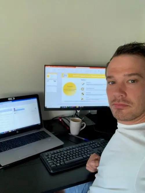 NOG WAT PROJECTWERK EN DAN GENIETEN