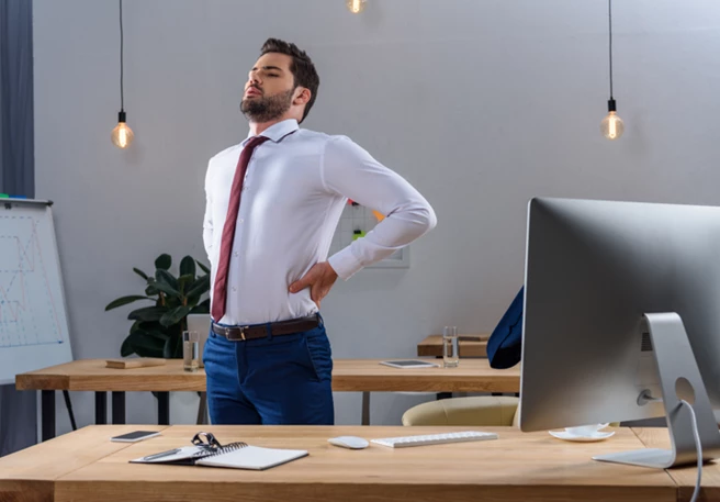 Ne restez pas constamment en position allongée, mais faites des pas ou changez de position régulièrement.